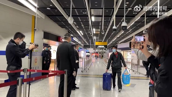 广深港高铁福田至香港西九龙段今日恢复运营,停运近3年重启