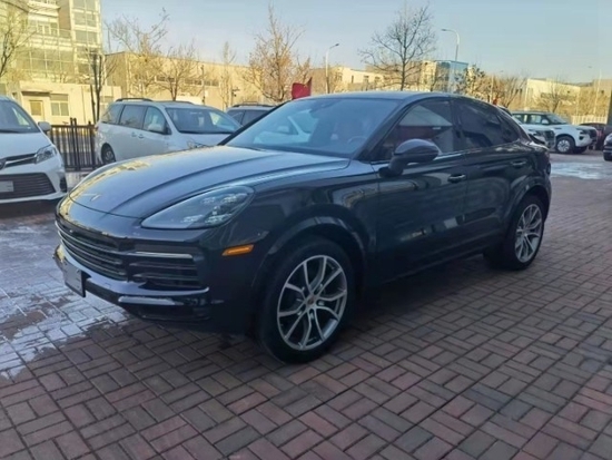 {賭波}(卡宴2022款越野报价及图片)