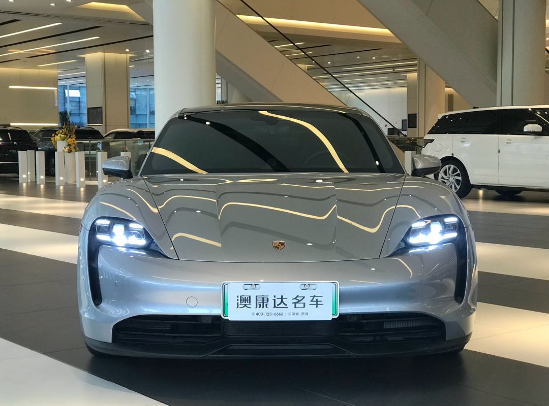 包含taycan保时捷中文名的词条